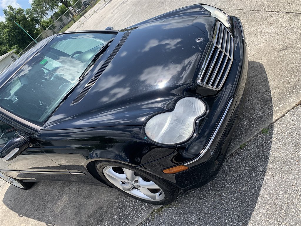 2004 Mercedes-Benz C-Class C320's photo